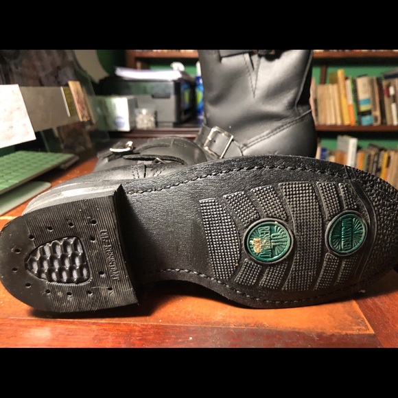 Frye black ankle boot - Picture 2 of 2